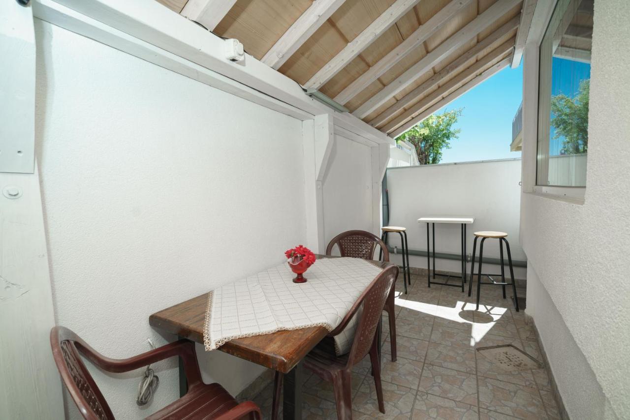 Apartmani Krizanovic Vodice Dış mekan fotoğraf
