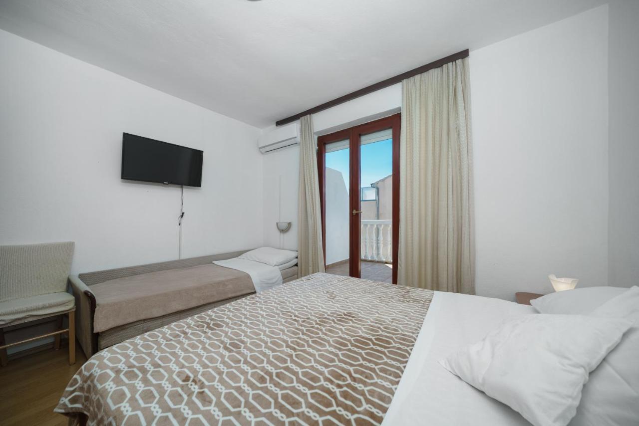 Apartmani Krizanovic Vodice Dış mekan fotoğraf
