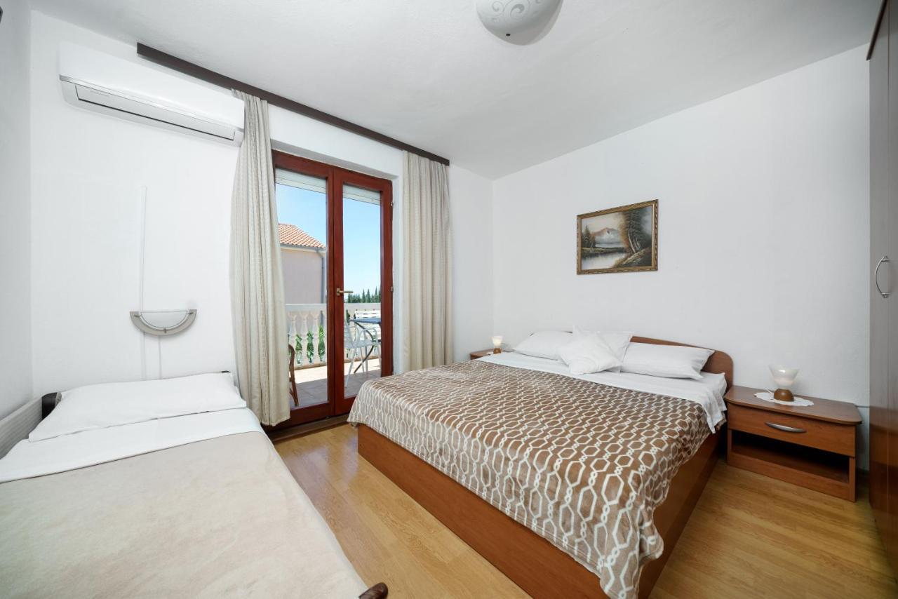 Apartmani Krizanovic Vodice Dış mekan fotoğraf